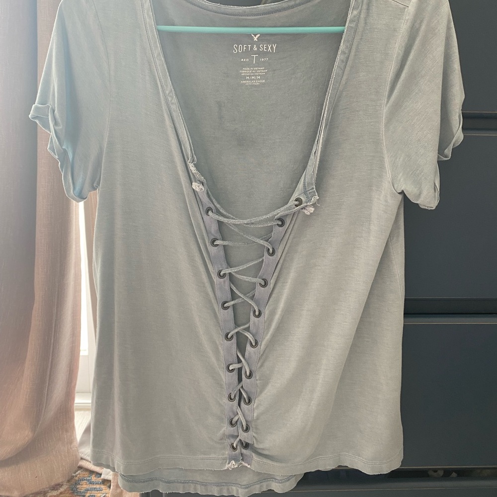 tie top
